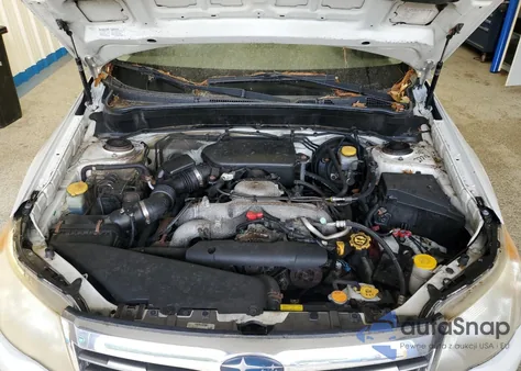 2010 Subaru Forester Xs z USA, uszkodzony, nr VIN JF2SH6BC4AH909620